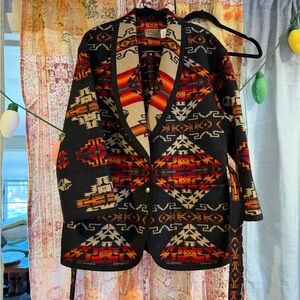 Vintage Pendleton Black, Tan, and Red Wool Blanket Coat Men’s Size Large